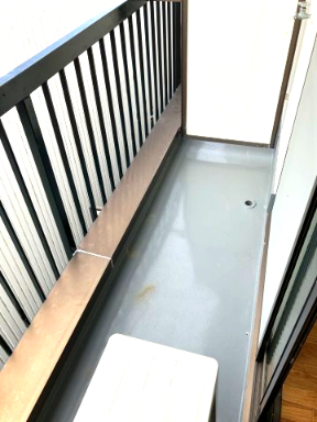 ファインライフ平塚302号室 バルコニー