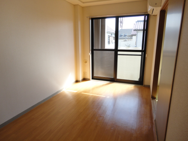 スペリオルＫ 洋室５帖