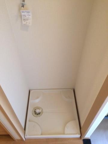 レモンハウス202号室 洗濯機置場