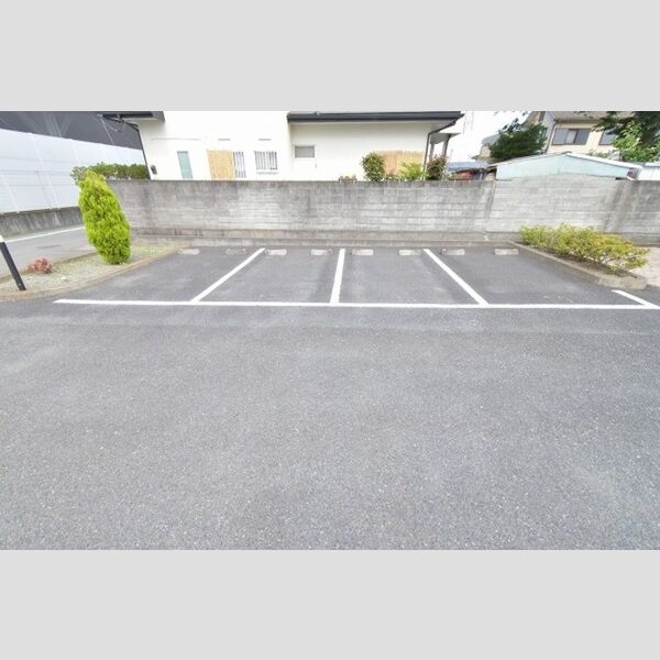 エスペランサ　B 駐車場