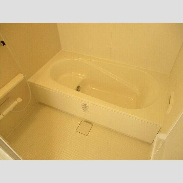 セントーリア202号室 202