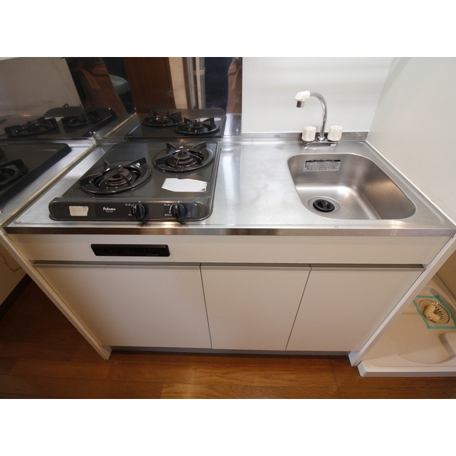 アンプルール フェール 上福岡Ⅱ103号室 キッチン