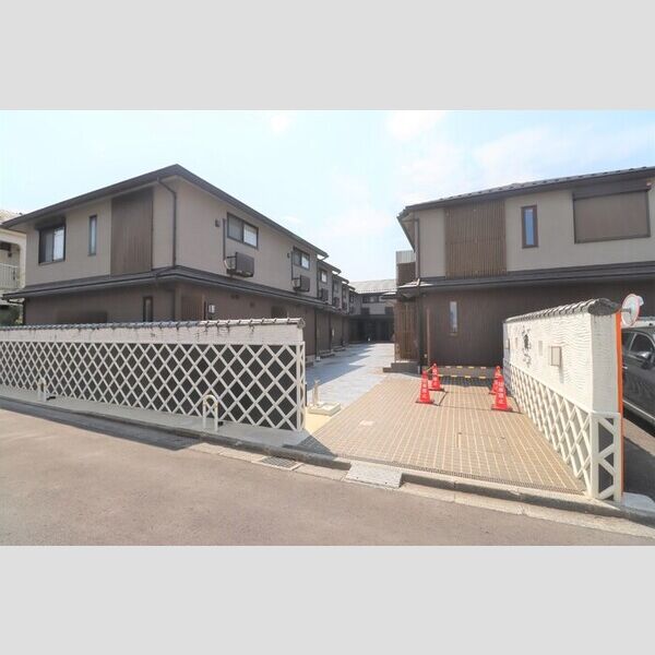 西臺　稀　上ノ臺(ニシダイマレウエノダイ)07号室 建物外観