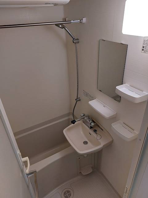 ガーラ・ステーション新宿牛込柳町 日々の疲れを癒すお風呂付です