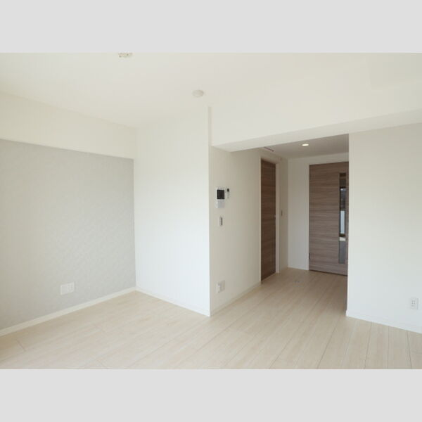 AZALEA302号室 洋室(お部屋側への眺め)