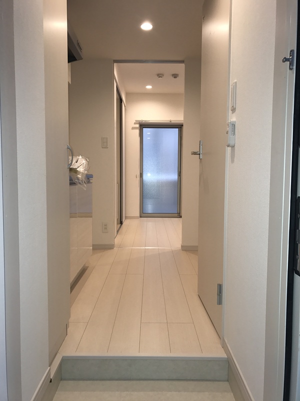 リブリ・コズミック矢向 玄関