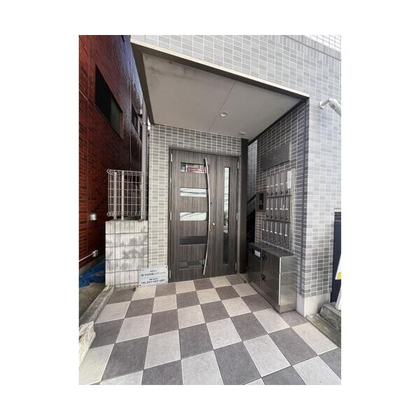 プランドール勝田台 エントランス