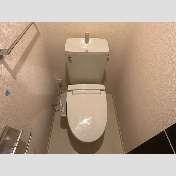 エスポアⅡ101号室 トイレ