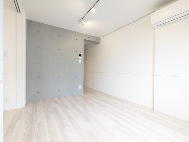 フラッフィー市谷台町0404号室 リビング