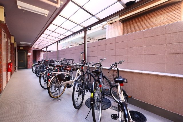 ラコスタ新丸子Ⅱ2階 駐輪場