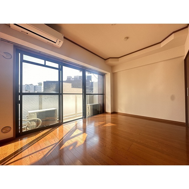 ヴィルヌーブ南麻布 リビング