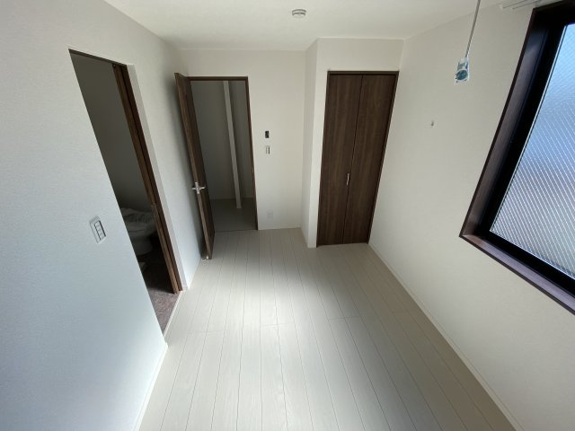 ベイルーム新杉田103号室 寝室