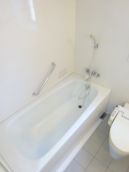 スカイコートヴァンテアン桜上水110号室 お風呂