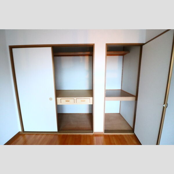 プリムローズ　A 物入