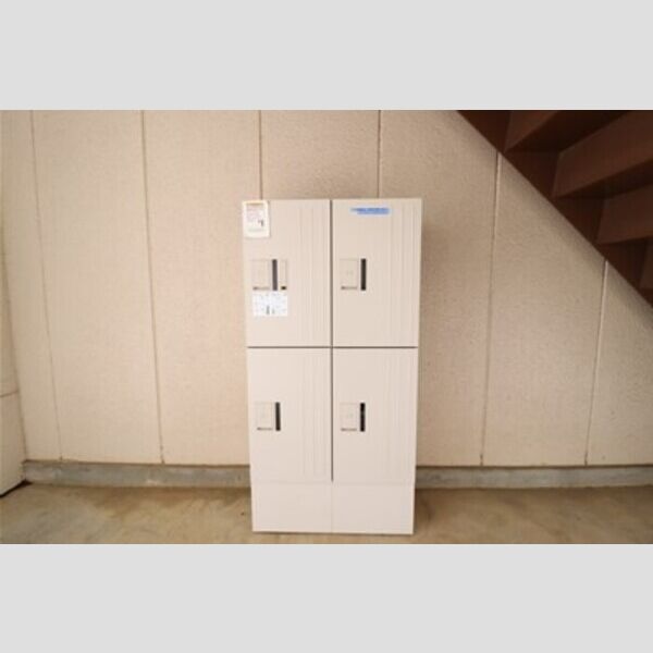 ハートリーフレジデンス207号室 宅配ボックス