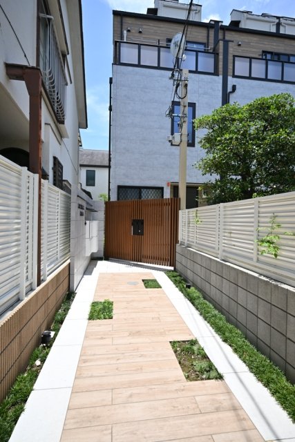 リムテラス駒場 エントランス