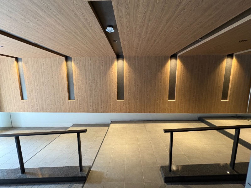 春日テラス2階 エントランス