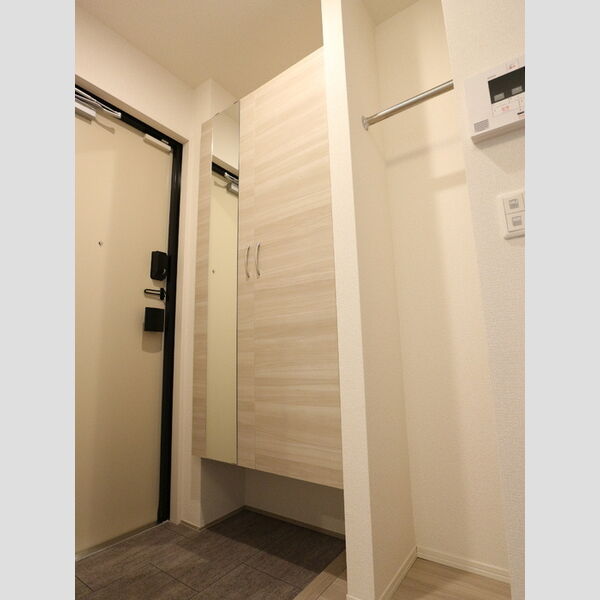 パル・ボヌール 玄関