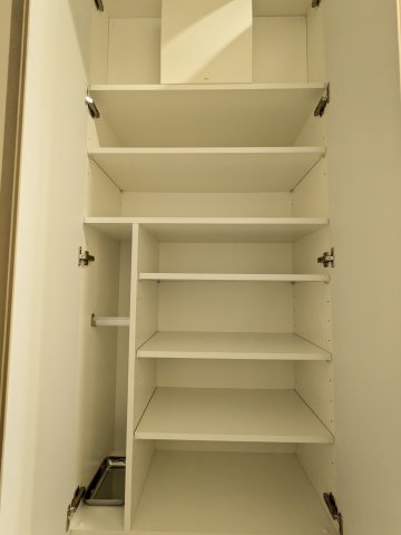 ジェイアール稲毛駅前レジデンス0206号室 収納