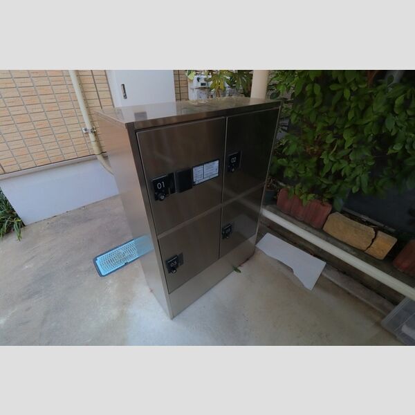 クレスト原際 宅配BOX