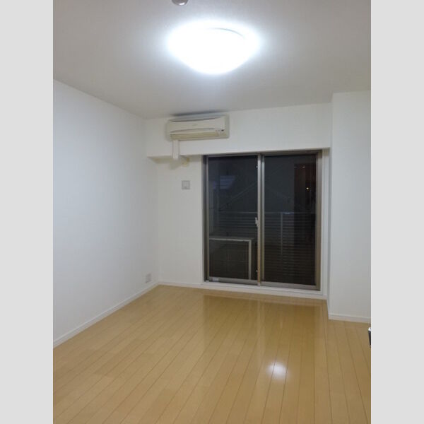 カスタリアお茶の水0201号室 部屋