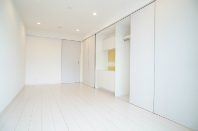 リブリ・Anela 内観