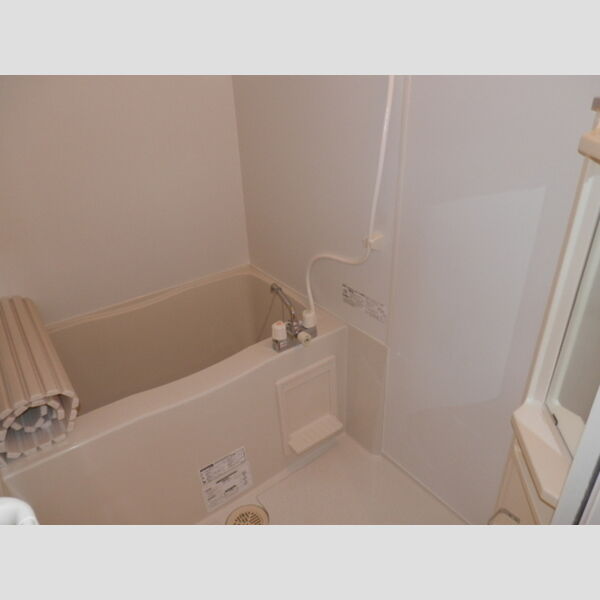 ソレアードⅡ101号室 同建物別部屋の参考画像