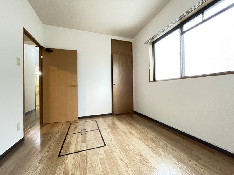 ルネス常盤平5階 内観