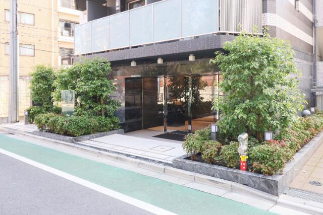 LEXE 文京白山 エントランス