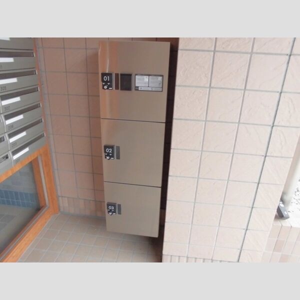 ステラ コート　共同住宅 宅配ボックス