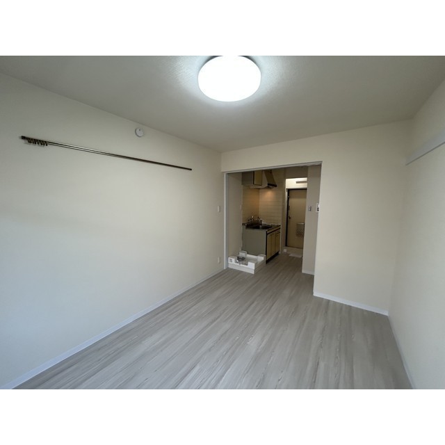 シャルム堀之内202号室 リビング