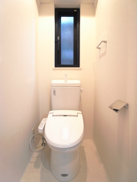 フルーレ早稲田鶴巻町 トイレ