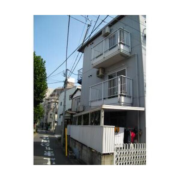 プレミアムフジタ203号室 外観