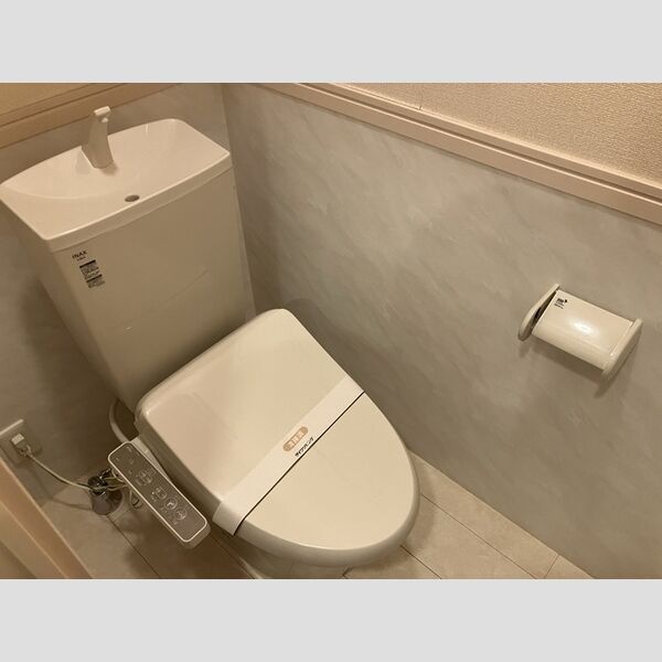シュエット301号室 温水洗浄暖房便座