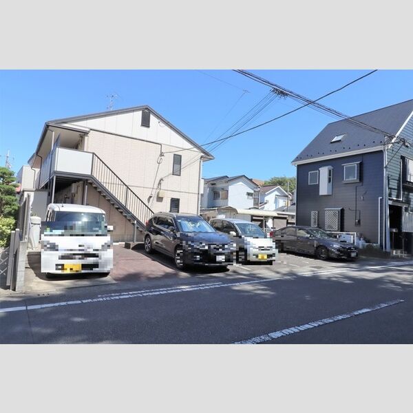 プリシェール松風 駐車場