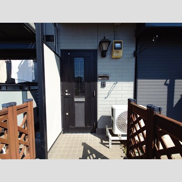 エーデルハイムスズキ　BB106号室 玄関