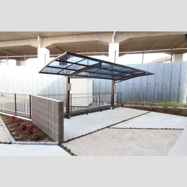 ソラーナ106号室 駐輪場