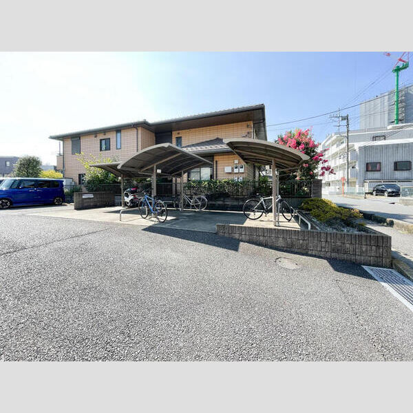グランメール南台 駐輪場