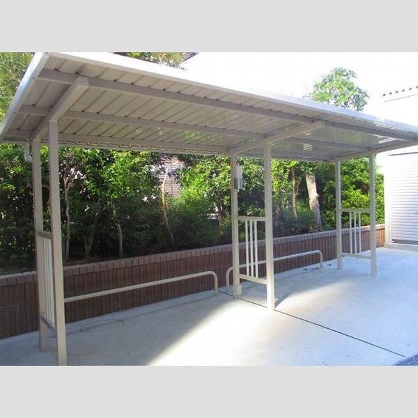 プランタン 駐輪場