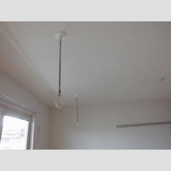 ボア・ソルテ102号室 室内物干し