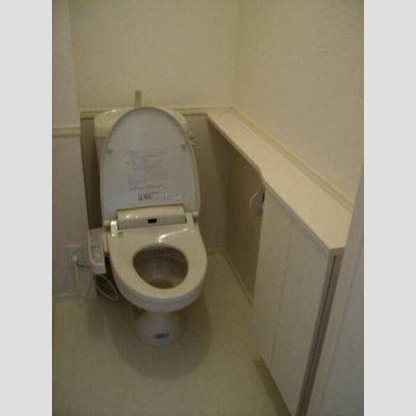 コンフォールえのき 弐番館 温水洗浄便座2