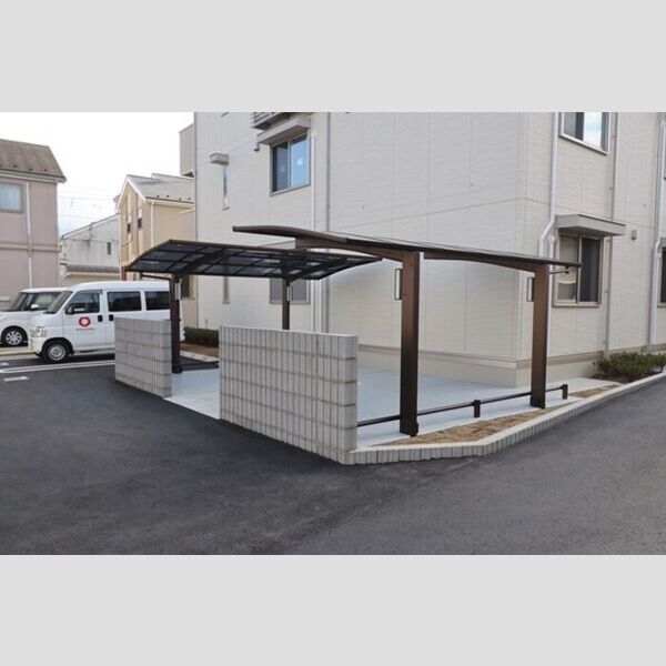 ハイクレスト105号室 駐輪場