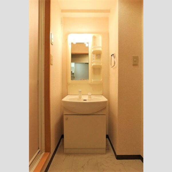 カネキン第二ビル 洗髪洗面化粧台