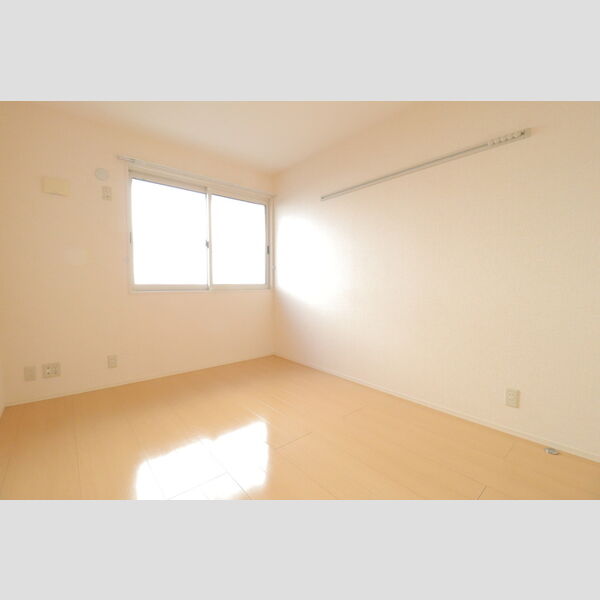 Symphony　B202号室 洋室