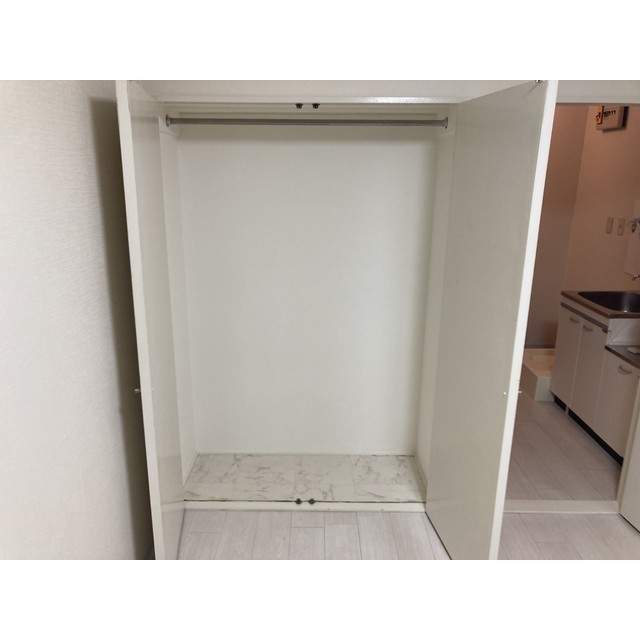 神山ビル304号室 内観