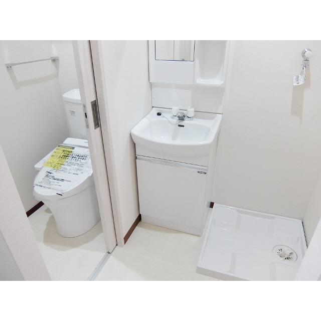 グランド東大宮101号室 内観