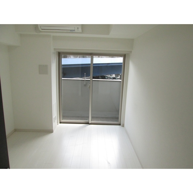 ロアール長原 リビング