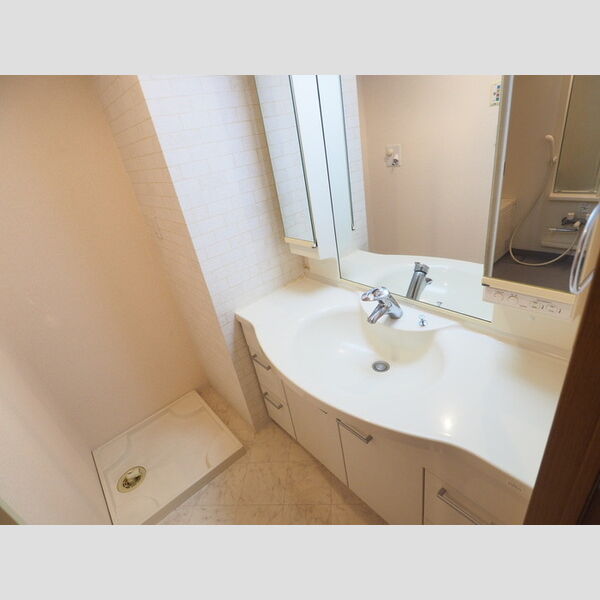 グランディール はるひ野 洗髪洗面化粧台