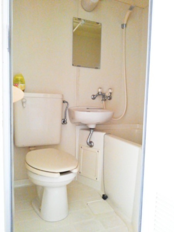 スカイコート保土ヶ谷2階 トイレ