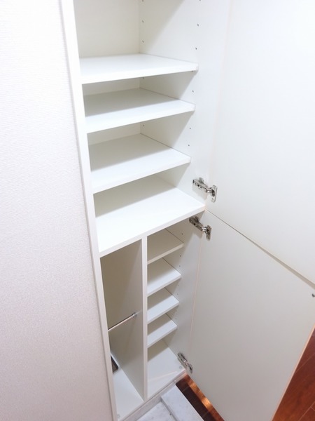 ヴェルステージ川崎605号室 収納